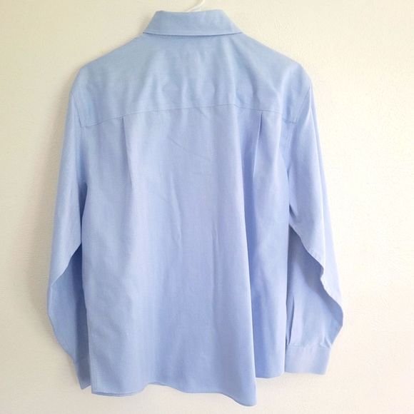 Talbots Blue Womans Button Up Shirt Size 10 - Picture 3 of 6